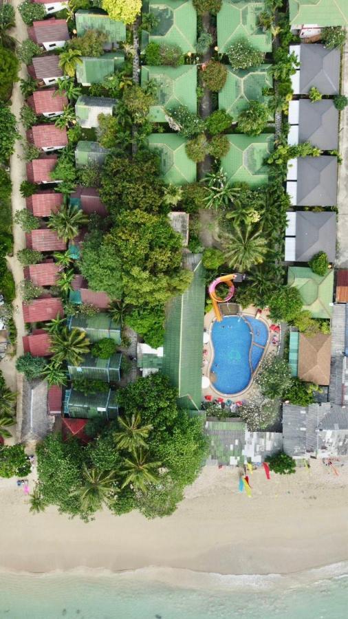 Tempat peranginan Lanta Riviera 3*