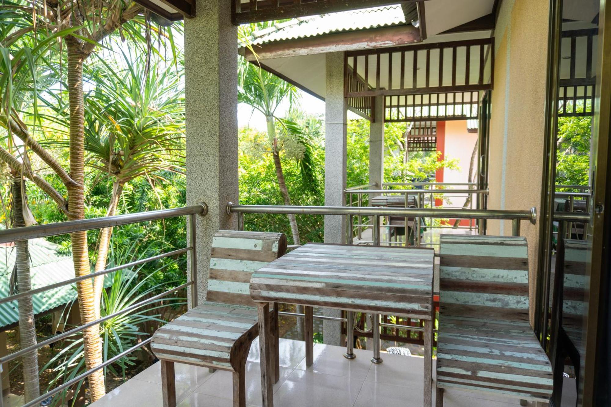 Lanta Riviera - Sha 3*